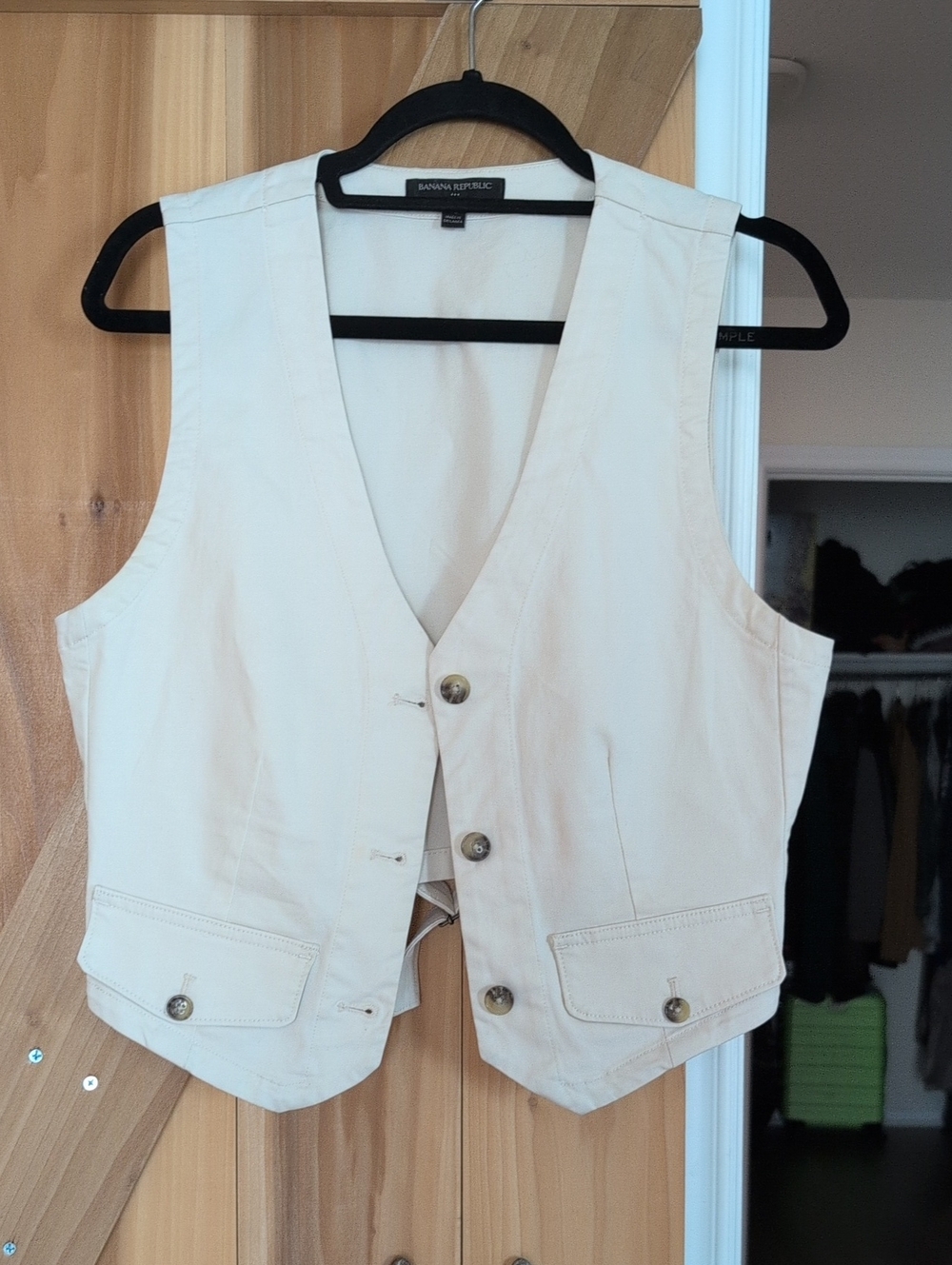 Banana Republic Cream Cotton Vest